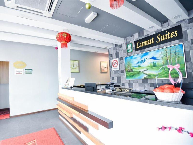 Lumut Suites Ngoại thất bức ảnh