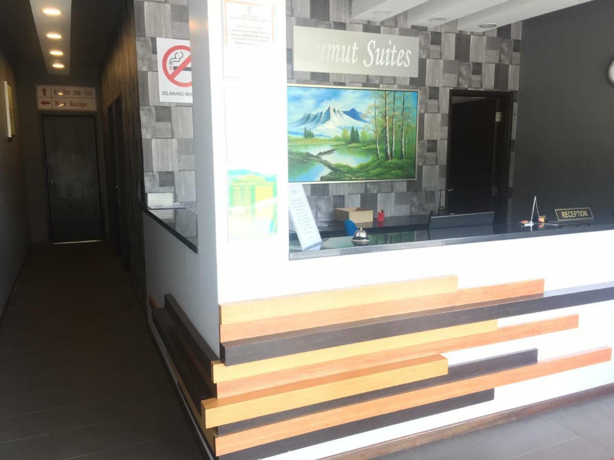 Lumut Suites Ngoại thất bức ảnh