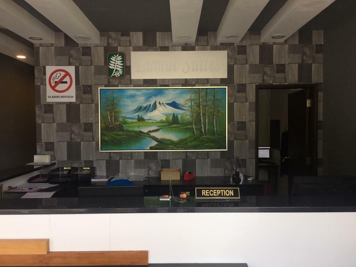 Lumut Suites Ngoại thất bức ảnh